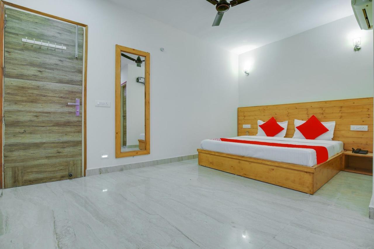 Flagship Hotel City Park Mohali 外观 照片