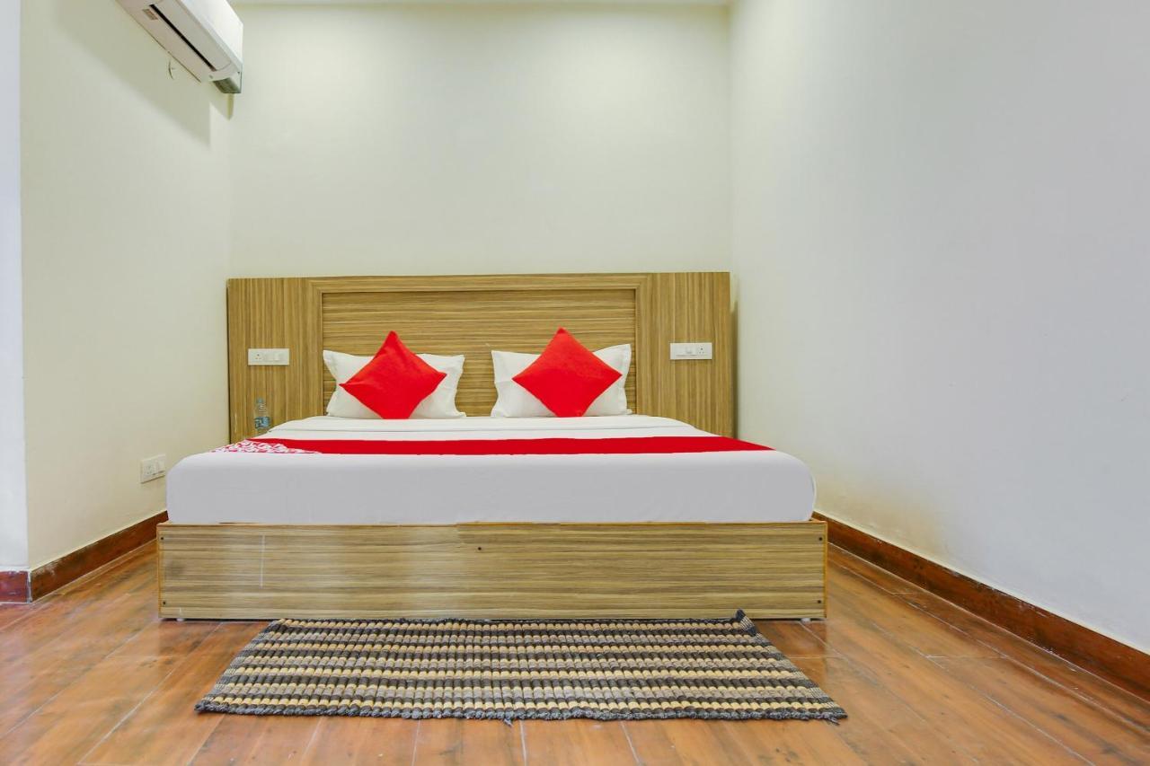 Flagship Hotel City Park Mohali 外观 照片
