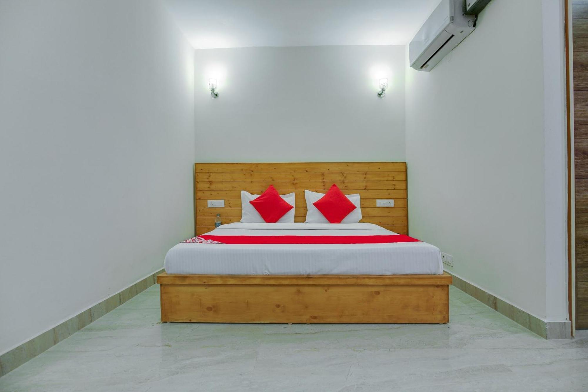 Flagship Hotel City Park Mohali 外观 照片